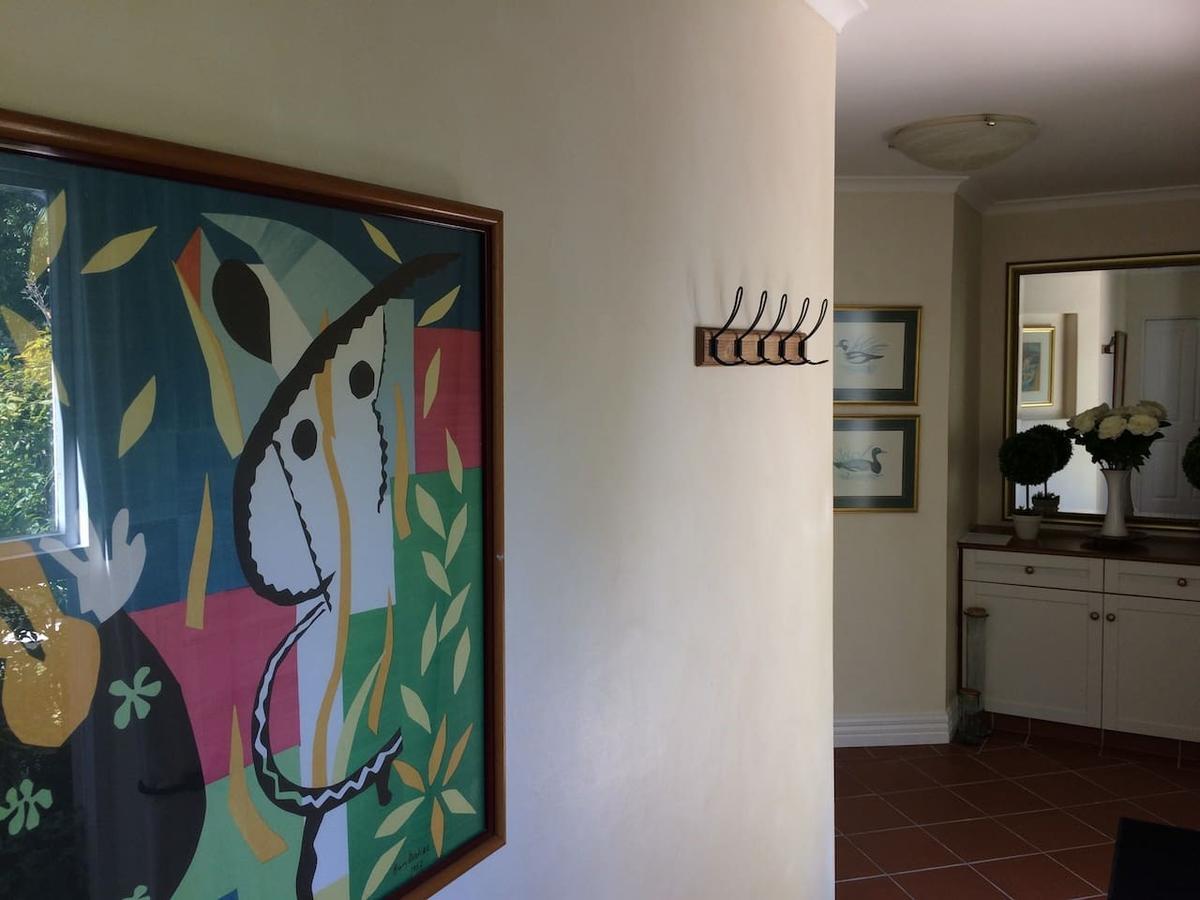 Bed and Breakfast Camelot In Constantia Kapsztad Zewnętrze zdjęcie